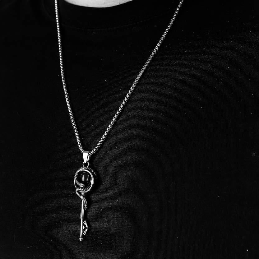SNAKE KEY.